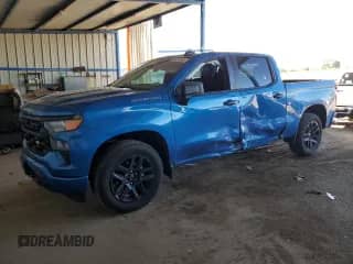 2024 Chevrolet Silverado 1500 Custom с VIN 1GCPABEK9RZ164101, выставлен на аукционе Copart как лот 80674405 с пробегом 34 729 миль миль и Списание • Salvage title. История ставок и продаж доступна на DreamBid. Изображение 1.