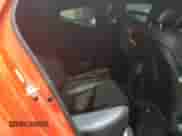 2019 Hyundai Veloster Turbo R-Spec z VIN KMHTH6AB9KU011952, wystawiony jako Copart lot #55130955 z przebiegiem 98 028 mil mil oraz Szkoda całkowita • Salvage title. Historia ofert i sprzedaży dostępna na DreamBid. Obrazek 10.