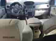 2015 Honda Pilot LX z VIN 5FNYF3H21FB020695, wystawiony jako Copart lot #87176115 z przebiegiem 154 286 mil mil oraz Czysty tytuł • Clean title. Historia ofert i sprzedaży dostępna na DreamBid. Obrazek 8.