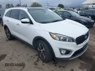 2017 Kia Sorento EX with VIN 5XYPH4A55HG317349, listed as a IAAI auction lot 43249411 with 143,685 mi miles and . Bid and sale history available at DreamBid. Image 1.