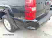 2011 Chevrolet Suburban LT z VIN 1GNSKJE31BR233032, wystawiony jako IAAI lot #42758398 z przebiegiem 167 514 mil mil oraz . Historia ofert i sprzedaży dostępna na DreamBid. Obrazek 6.