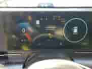 2025 Hyundai Kona SEL Convenience z VIN KM8HC3AB9SU205142, wystawiony jako Copart lot #47798105 z przebiegiem 4 372 mil mil oraz Szkoda całkowita • Salvage title. Historia ofert i sprzedaży dostępna na DreamBid. Obrazek 9.