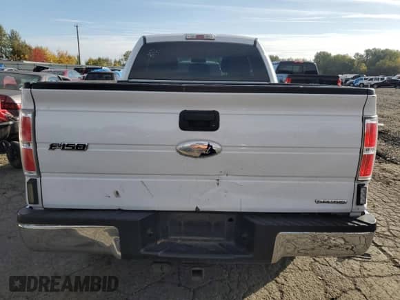 2011 Ford F-150 XL z VIN 1FTEX1CM7BFC52219, wystawiony jako Copart lot #82735625 z przebiegiem 388 717 mil mil oraz Czysty tytuł • Clean title. Historia ofert i sprzedaży dostępna na DreamBid. Obrazek 6.