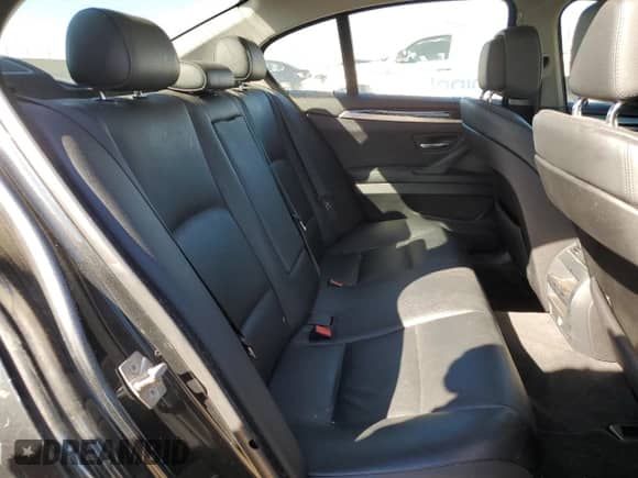 2012 BMW 5 Series 528i с VIN WBAXG5C55CDX03912, выставлен на аукционе Copart как лот 89732425 с пробегом 118 430 миль миль и Чистый • Clean title. История ставок и продаж доступна на DreamBid. Изображение 10.