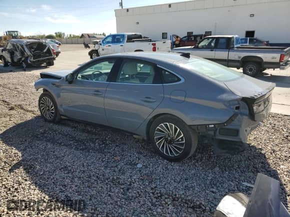 2024 Hyundai Sonata Limited с VIN KMHL54JJ1RA101239, выставлен на аукционе Copart как лот 71937354 с пробегом 1 372 миль миль и Списание • Salvage title. История ставок и продаж доступна на DreamBid. Изображение 2.