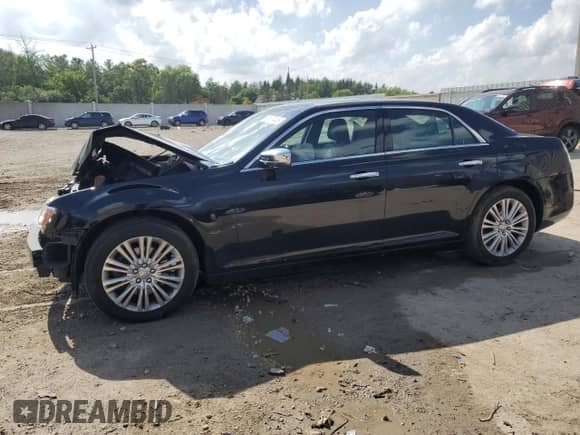 2012 Chrysler 300 C с VIN 2C3CCAKT3CH220237, выставлен на аукционе Copart как лот 66127445 с пробегом 110 926 миль миль и Списание • Salvage title. История ставок и продаж доступна на DreamBid. Изображение 1.