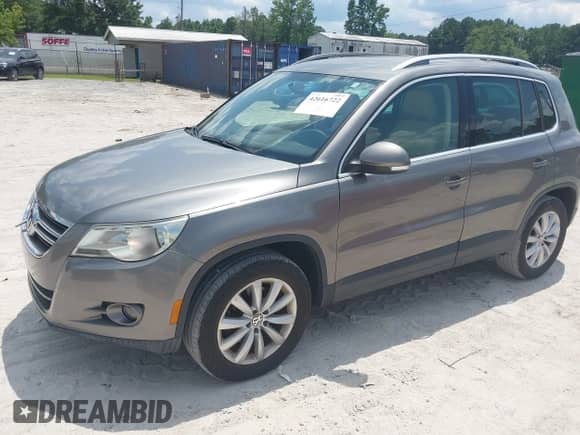 2011 Volkswagen Tiguan S with VIN WVGAV7AX4BW505769, listed as a IAAI auction lot 42616722 with 55,844 mi miles and . Bid and sale history available at DreamBid. Image 2.