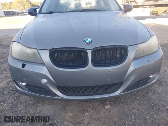 2011 BMW 3 Series 328i с VIN WBAPH7G57BNM57375, выставлен на аукционе IAAI как лот 43517520 с пробегом 115 421 миль миль и . История ставок и продаж доступна на DreamBid. Изображение 6.