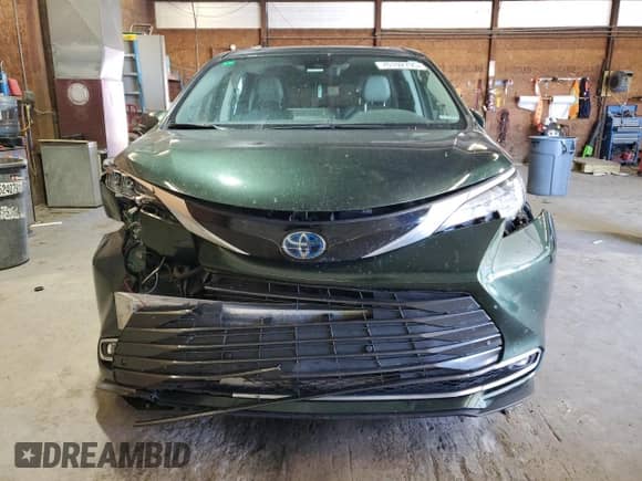 2021 Toyota Sienna Limited z VIN 5TDZSKFC1MS004883, wystawiony jako Copart lot #70192795 z przebiegiem Nie podano mil oraz Szkoda całkowita • Salvage title. Historia ofert i sprzedaży dostępna na DreamBid. Obrazek 5.