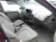 2002 Hyundai Sonata GLS z VIN KMHWF35H02A557637, wystawiony jako IAAI lot #42371189 z przebiegiem 290 234 mil mil oraz . Historia ofert i sprzedaży dostępna na DreamBid. Obrazek 5.