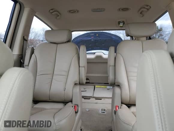 2007 Hyundai Entourage GLS с VIN KNDMC233176016077, выставлен на аукционе Copart как лот 51496215 с пробегом 82 145 миль миль и Списание • Salvage title. История ставок и продаж доступна на DreamBid. Изображение 10.