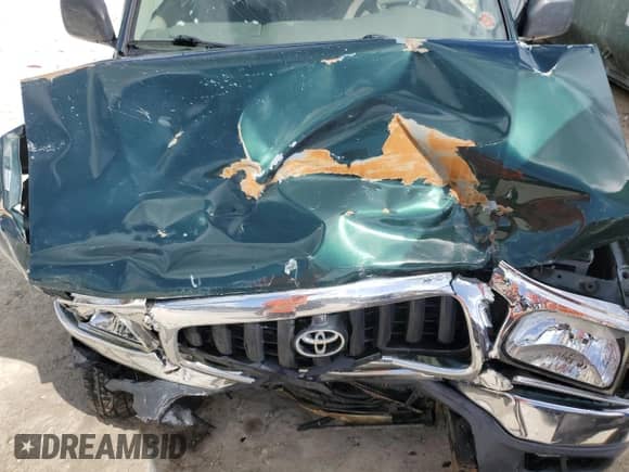 2004 Toyota Tacoma PreRunner with VIN 5TESN92N54Z322226, listed as a Copart auction lot 85106205 with 325,777 mi miles and Salvage title. Bid and sale history available at DreamBid. Image 11.