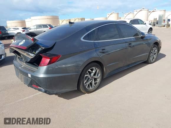 2023 Hyundai Sonata SEL with VIN KMHL64JA9PA262822, listed as a IAAI auction lot 42784976 with 37,624 mi miles and . Bid and sale history available at DreamBid. Image 4.