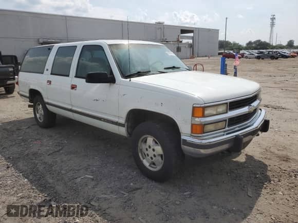 1994 Chevrolet Suburban with VIN 1GNFK16KXRJ339804, listed as a Copart auction lot 61027835 with 173,287 mi miles and Clean title. Bid and sale history available at DreamBid. Image 4.