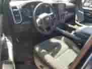 2022 Ram 1500 Lone Star z VIN 1C6RREBT6NN187330, wystawiony jako Copart lot #46941135 z przebiegiem 80 181 mil mil oraz Czysty tytuł • Clean title. Historia ofert i sprzedaży dostępna na DreamBid. Obrazek 8.