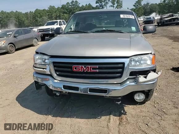 2003 GMC Sierra 1500 SLE с VIN 2GTEC19T631232398, выставлен на аукционе Copart как лот 70163215 с пробегом 375 402 миль миль и Списание • Salvage title. История ставок и продаж доступна на DreamBid. Изображение 13.