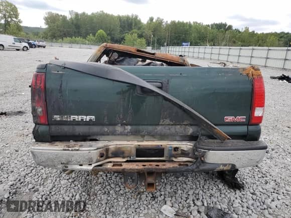 2004 GMC Sierra 1500 SLE с VIN 2GTEK19T441193623, выставлен на аукционе Copart как лот 68567245 с пробегом Не указан миль и На запчасти • Non repairable. История ставок и продаж доступна на DreamBid. Изображение 6.
