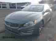 2017 Volvo S60 Inscription с VIN LYV402HKXHB137304, выставлен на аукционе IAAI как лот 41415830 с пробегом 140 598 миль миль и . История ставок и продаж доступна на DreamBid. Изображение 6.