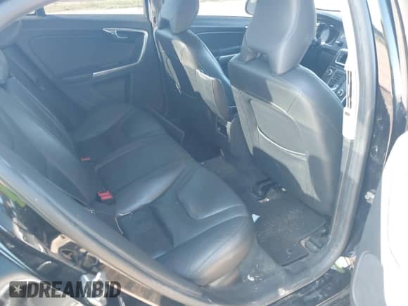 2015 Volvo S60 T5 Drive-E Premier with VIN YV126MFK7F1355641, listed as a IAAI auction lot 43102167 with 166,406 mi miles and . Bid and sale history available at DreamBid. Image 8.