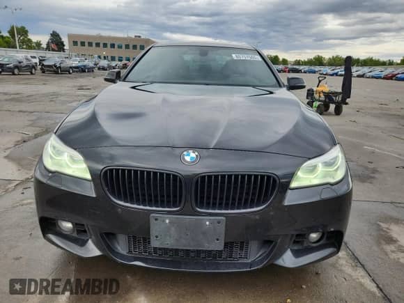 2016 BMW 5 Series 550i xDrive с VIN WBAKP9C57GD980388, выставлен на аукционе Copart как лот 80757565 с пробегом 97 513 миль миль и Списание • Salvage title. История ставок и продаж доступна на DreamBid. Изображение 5.