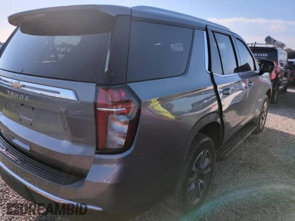 2021 Chevrolet Tahoe LS с VIN 1GNSCMKD8MR174351, выставлен на аукционе Copart как лот 74685224 с пробегом Не указан миль и На запчасти • Non repairable. История ставок и продаж доступна на DreamBid. Изображение 3.