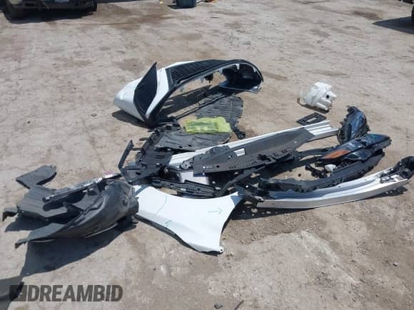 2023 Toyota Camry SE с VIN 4T1G11AK2PU774203, выставлен на аукционе IAAI как лот 42345387 с пробегом 21 735 миль миль и . История ставок и продаж доступна на DreamBid. Изображение 12.