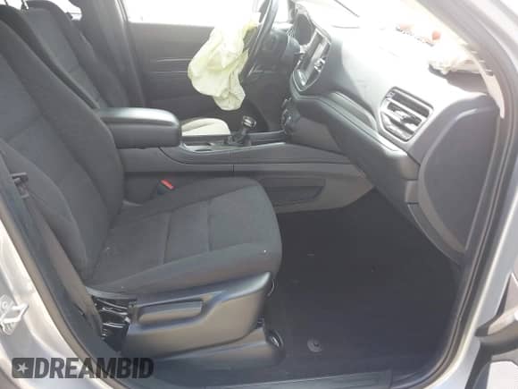 2021 Dodge Durango SXT z VIN 1C4RDHAGXMC693475, wystawiony jako IAAI lot #42764989 z przebiegiem 60 364 mil mil oraz . Historia ofert i sprzedaży dostępna na DreamBid. Obrazek 5.