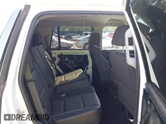 2018 Chevrolet Tahoe Commercial z VIN 1GNLCDEC1JR155210, wystawiony jako IAAI lot #42845068 z przebiegiem 159 456 mil mil oraz . Historia ofert i sprzedaży dostępna na DreamBid. Obrazek 8.