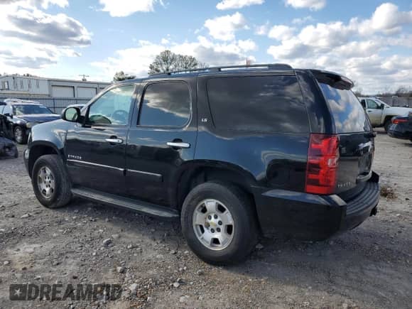 2009 Chevrolet Tahoe LS z VIN 1GNFC13C09R132267, wystawiony jako Copart lot #47774655 z przebiegiem 163 462 mil mil oraz Szkoda całkowita • Salvage title. Historia ofert i sprzedaży dostępna na DreamBid. Obrazek 2.