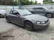 2004 Ford Mustang Standard z VIN 1FAFP404X4F102320, wystawiony jako Copart lot #69844875 z przebiegiem 215 254 mil mil oraz Szkoda całkowita • Salvage title. Historia ofert i sprzedaży dostępna na DreamBid. Obrazek 4.