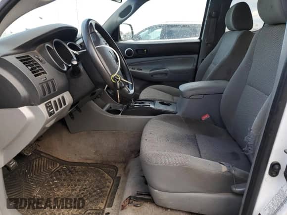 2007 Toyota Tacoma with VIN 5TETX22N17Z342807, listed as a Copart auction lot 86605785 with 241,344 mi miles and Clean title. Bid and sale history available at DreamBid. Image 7.