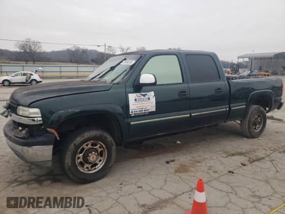 2001 Chevrolet Silverado 2500HD LS с VIN 1GCHC23UX1F116518, выставлен на аукционе Copart как лот 43960535 с пробегом 357 643 миль миль и Чистый • Clean title. История ставок и продаж доступна на DreamBid. Изображение 1.