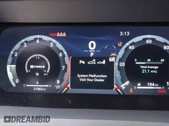 2024 Toyota Tacoma TRD Off Road with VIN 3TMLB5JN9RM060836, listed as a IAAI auction lot 43181595 with 21,563 mi miles and . Bid and sale history available at DreamBid. Image 7.