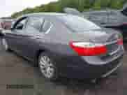 2015 Honda Accord EX-L z VIN 1HGCR3F83FA011211, wystawiony jako IAAI lot #43208136 z przebiegiem 145 349 mil mil oraz . Historia ofert i sprzedaży dostępna na DreamBid. Obrazek 3.