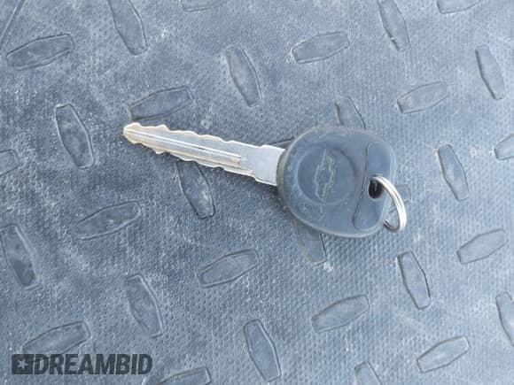 2004 Chevrolet Malibu Classic с VIN 1G1ND52F24M584529, выставлен на аукционе IAAI как лот 41379401 с пробегом 196 719 миль миль и . История ставок и продаж доступна на DreamBid. Изображение 11.