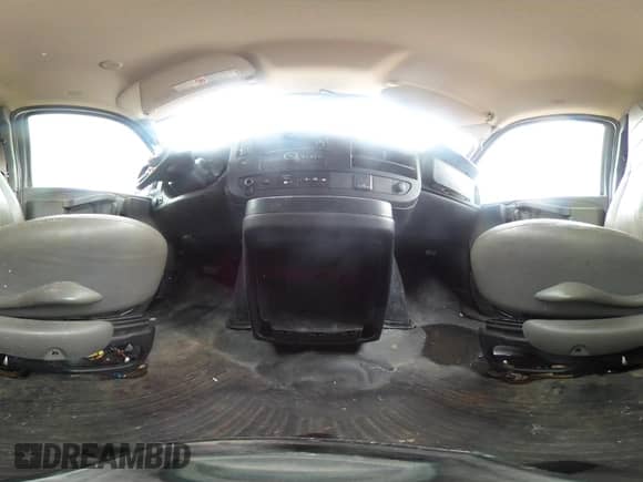 2019 Chevrolet Express Cargo с VIN 1GCWGBFPXK1142407, выставлен на аукционе IAAI как лот 41509288 с пробегом Не указан миль и . История ставок и продаж доступна на DreamBid. Изображение 19.