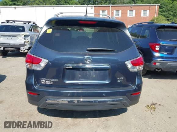 2016 Nissan Pathfinder Platinum with VIN 5N1AR2MM5GC602884, listed as a IAAI auction lot 42858173 with 170,888 mi miles and . Bid and sale history available at DreamBid. Image 16.