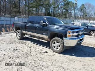 2015 Chevrolet Silverado 2500HD Work Truck с VIN 1GC1KUEG1FF635679, выставлен на аукционе IAAI как лот 41709491 с пробегом 129 623 миль миль и . История ставок и продаж доступна на DreamBid. Изображение 1.