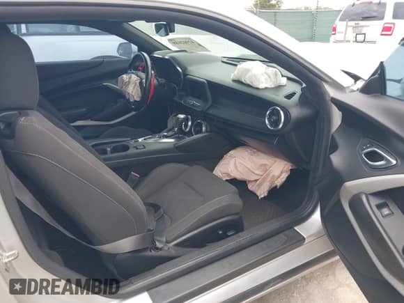 2019 Chevrolet Camaro 1LT with VIN 1G1FB1RS8K0103192, listed as a IAAI auction lot 42902688 with 48,125 mi miles and . Bid and sale history available at DreamBid. Image 5.
