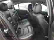 2014 Chevrolet Cruze 2LT z VIN 1G1PE5SB5E7383047, wystawiony jako Copart lot #81402004 z przebiegiem 194 745 mil mil oraz Szkoda całkowita • Salvage title. Historia ofert i sprzedaży dostępna na DreamBid. Obrazek 10.