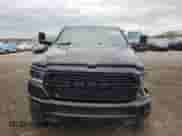 2021 Ram 1500 Big Horn z VIN 1C6SRFMT1MN774182, wystawiony jako Copart lot #54378115 z przebiegiem 63 627 mil mil oraz Szkoda całkowita • Salvage title. Historia ofert i sprzedaży dostępna na DreamBid. Obrazek 5.