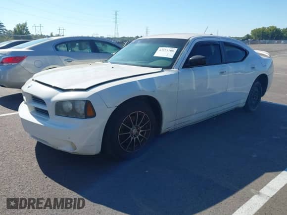 2008 Dodge Charger with VIN 2B3KA43R98H154268, listed as a IAAI auction lot 43371708 with 286,338 mi miles and . Bid and sale history available at DreamBid. Image 2.
