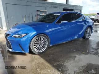 2023 Lexus IS 300 z VIN JTHDA1D20P5122997, wystawiony jako Copart lot #63472195 z przebiegiem 27 605 mil mil oraz Szkoda całkowita • Salvage title. Historia ofert i sprzedaży dostępna na DreamBid. Obrazek 1.