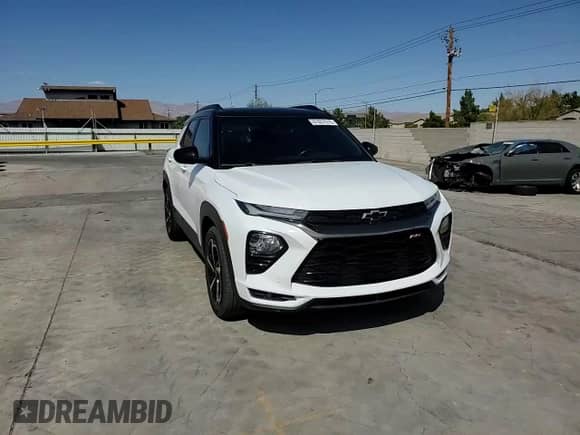 2022 Chevrolet TrailBlazer RS z VIN KL79MTSLXNB010886, wystawiony jako Copart lot #81057615 z przebiegiem 71 876 mil mil oraz Szkoda całkowita • Salvage title. Historia ofert i sprzedaży dostępna na DreamBid. Obrazek 13.