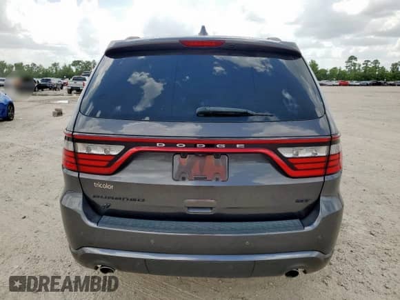 2018 Dodge Durango GT z VIN 1C4RDJDG9JC386748, wystawiony jako Copart lot #61961325 z przebiegiem 103 820 mil mil oraz Szkoda całkowita • Salvage title. Historia ofert i sprzedaży dostępna na DreamBid. Obrazek 6.