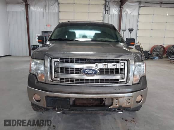 2014 Ford F-150 FX4 с VIN 1FTFW1ET2EFB11686, выставлен на аукционе IAAI как лот 43158095 с пробегом Не указан миль и . История ставок и продаж доступна на DreamBid. Изображение 12.