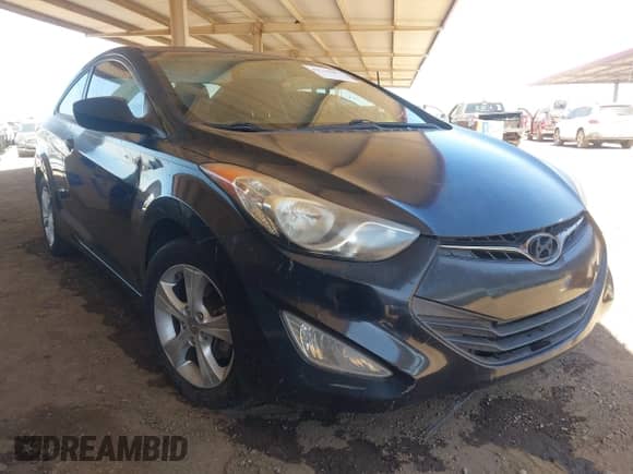 2013 Hyundai Elantra GS z VIN KMHDH6AE0DU013042, wystawiony jako IAAI lot #42715887 z przebiegiem 166 976 mil mil oraz . Historia ofert i sprzedaży dostępna na DreamBid. Obrazek 1.