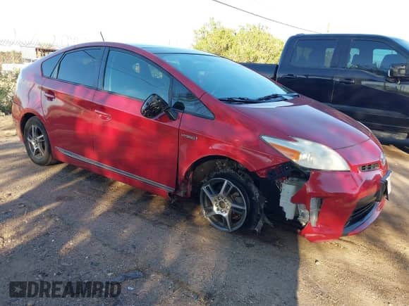 2013 Toyota Prius Two z VIN JTDKN3DU3D1666567, wystawiony jako IAAI lot #43462214 z przebiegiem 134 609 mil mil oraz . Historia ofert i sprzedaży dostępna na DreamBid. Obrazek 1.