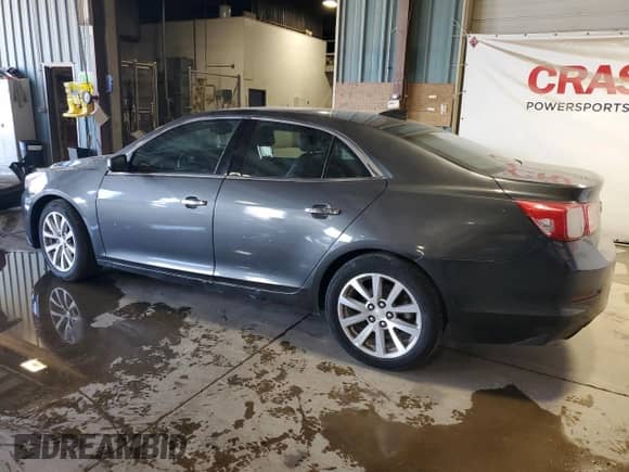 2015 Chevrolet Malibu LTZ with VIN 1G11F5SL8FF203529, listed as a Copart auction lot 82562415 with 176,002 mi miles and Clean title. Bid and sale history available at DreamBid. Image 2.