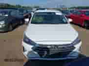 2019 Hyundai Elantra SEL z VIN 5NPD84LF3KH419502, wystawiony jako IAAI lot #42594176 z przebiegiem 70 545 mil mil oraz . Historia ofert i sprzedaży dostępna na DreamBid. Obrazek 12.